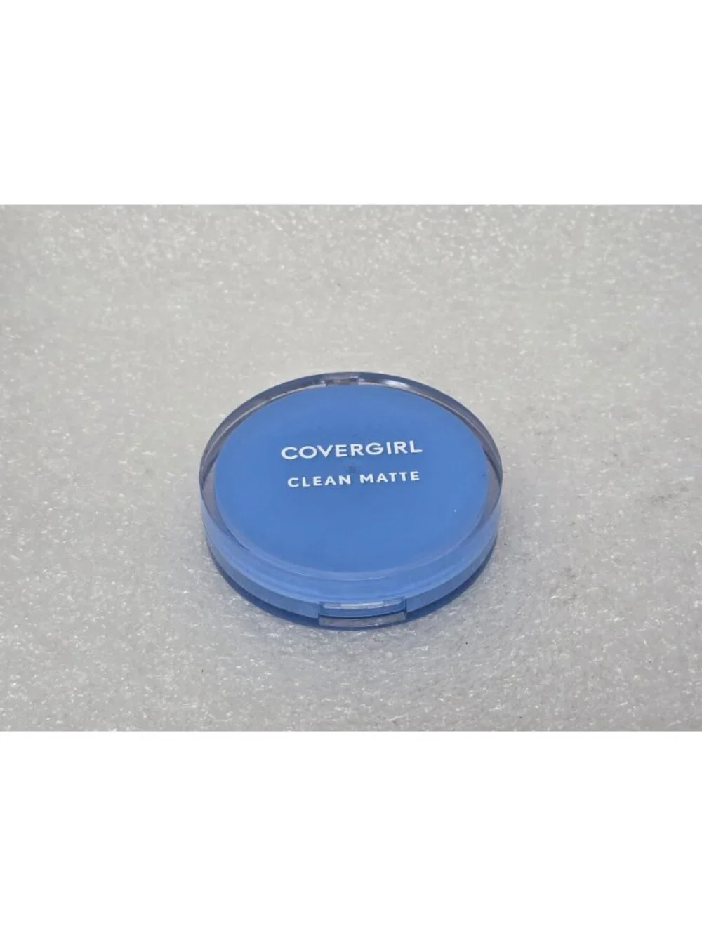 Covergirl Clean Matte Pressed Powder 510 Classic Ivory Oil Control Compact